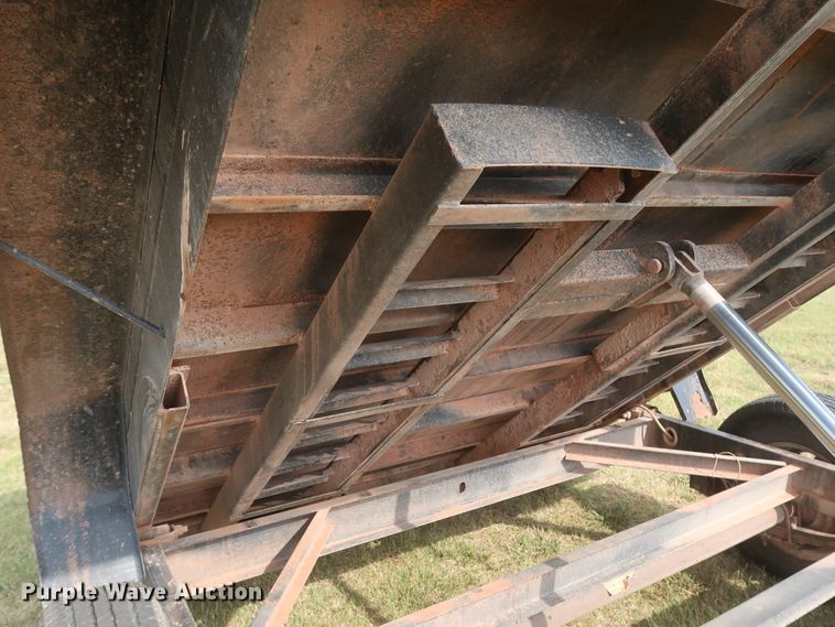 image for item HJ9323 2018 Big Tex 10SR dump trailer