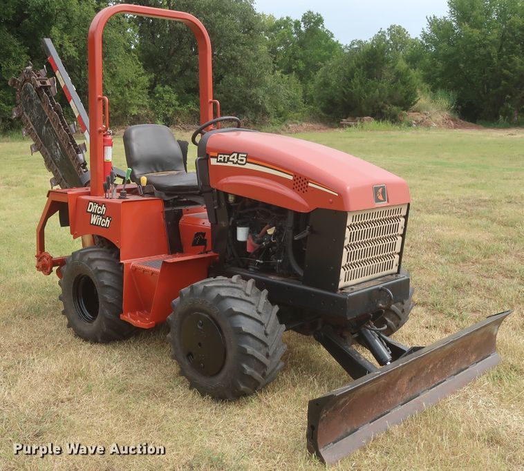 image for item HJ9324 2012 Ditch Witch RT45  trencher