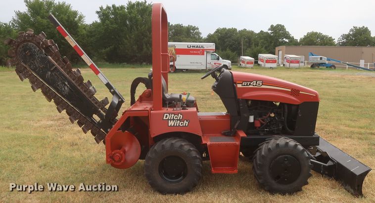image for item HJ9324 2012 Ditch Witch RT45  trencher