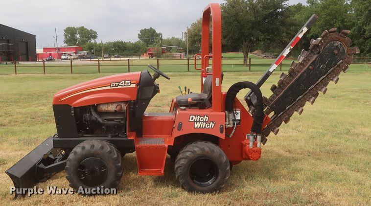 image for item HJ9324 2012 Ditch Witch RT45  trencher