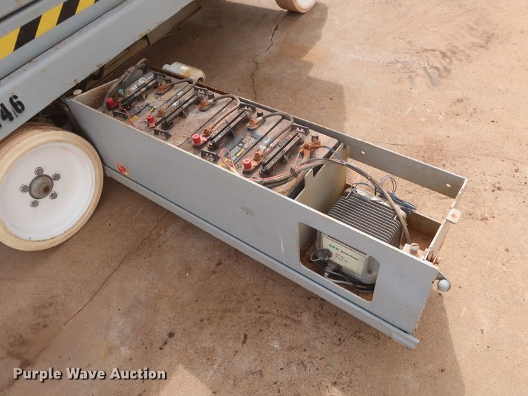 image for item HJ9325 Skyjack SJIII 3226  scissor lift