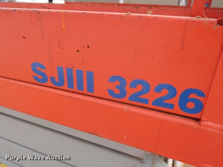 image for item HJ9325 Skyjack SJIII 3226  scissor lift