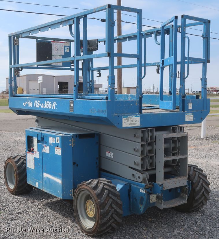 image for item HJ9326 2012 Genie GS-3369RT  scissor lift
