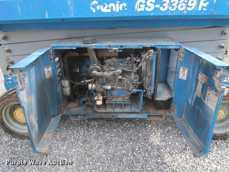 image for item HJ9326 2012 Genie GS-3369RT  scissor lift