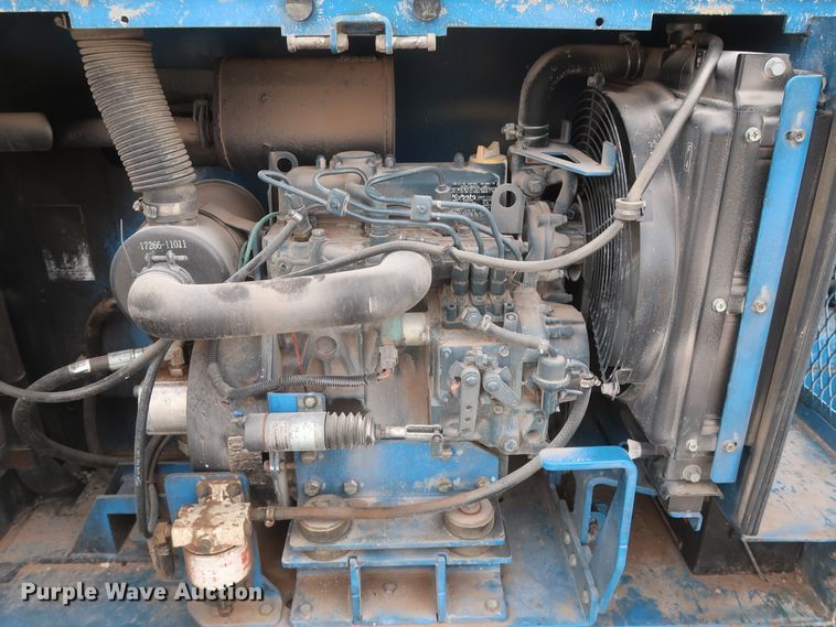 image for item HJ9326 2012 Genie GS-3369RT  scissor lift