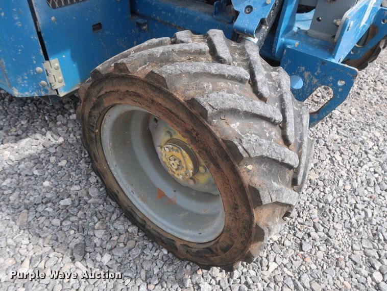 image for item HJ9326 2012 Genie GS-3369RT  scissor lift