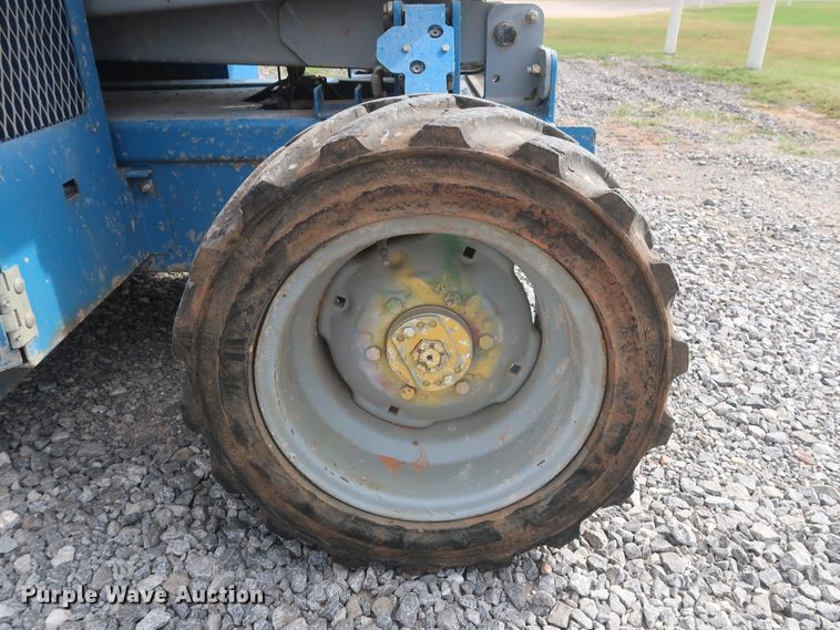 image for item HJ9326 2012 Genie GS-3369RT  scissor lift