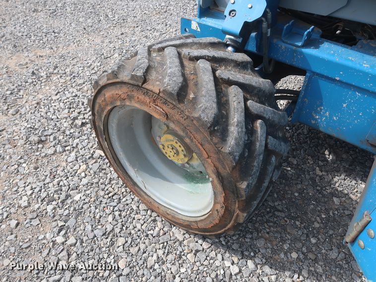 image for item HJ9326 2012 Genie GS-3369RT  scissor lift