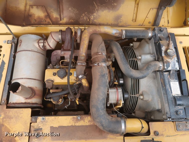 image for item HJ9330 2005 John Deere 160C LC  excavator