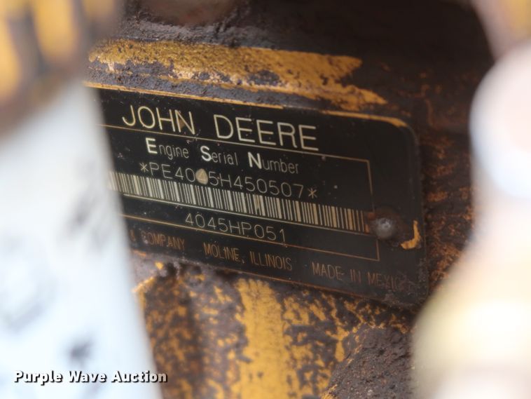 image for item HJ9330 2005 John Deere 160C LC  excavator