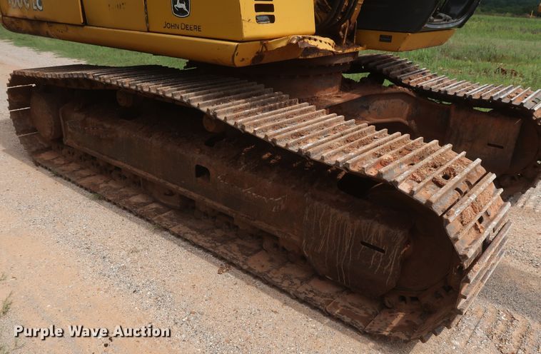 image for item HJ9330 2005 John Deere 160C LC  excavator