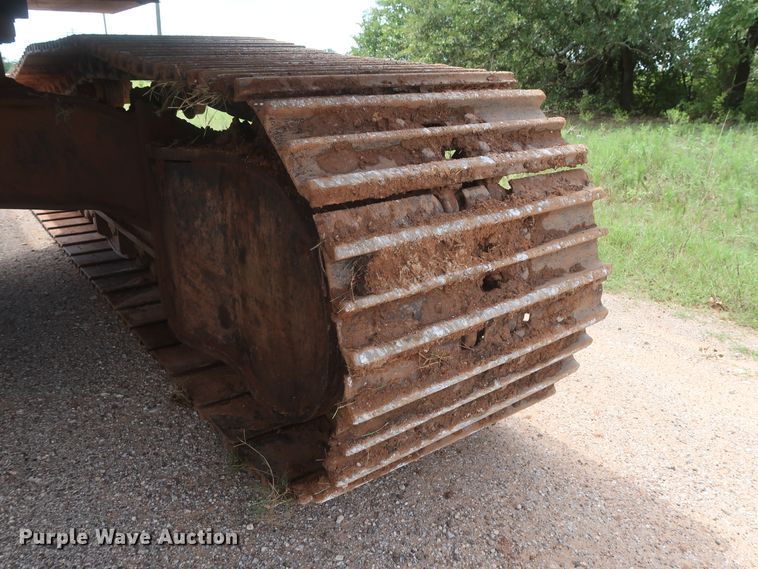 image for item HJ9330 2005 John Deere 160C LC  excavator