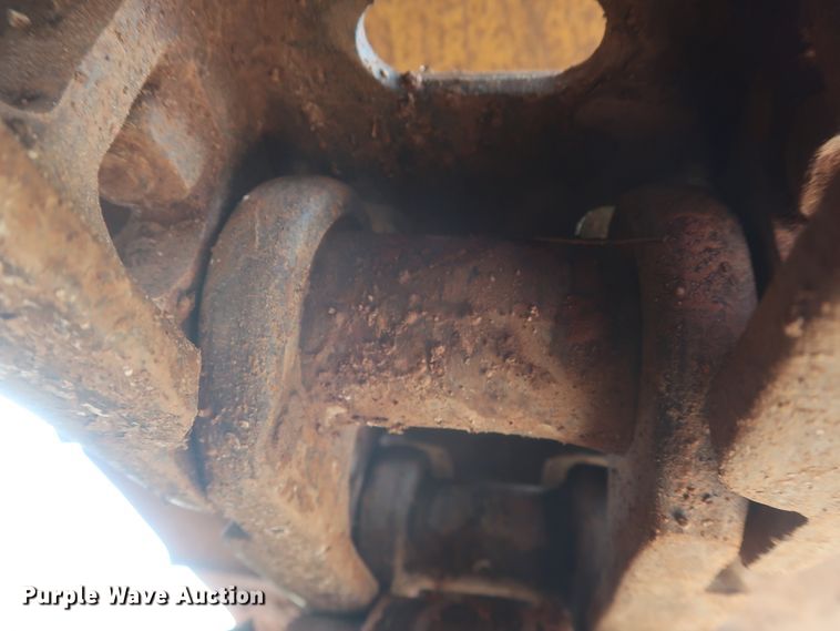 image for item HJ9330 2005 John Deere 160C LC  excavator