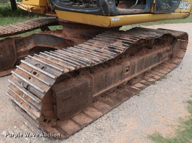 image for item HJ9330 2005 John Deere 160C LC  excavator