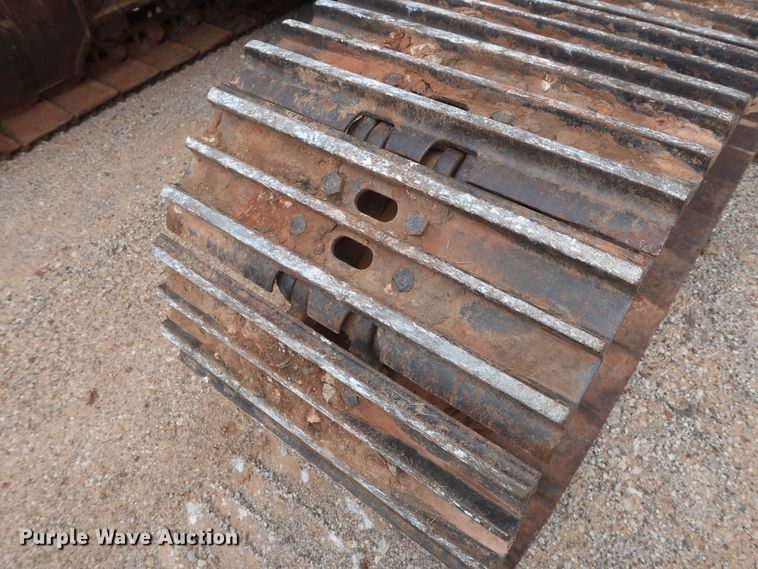 image for item HJ9330 2005 John Deere 160C LC  excavator