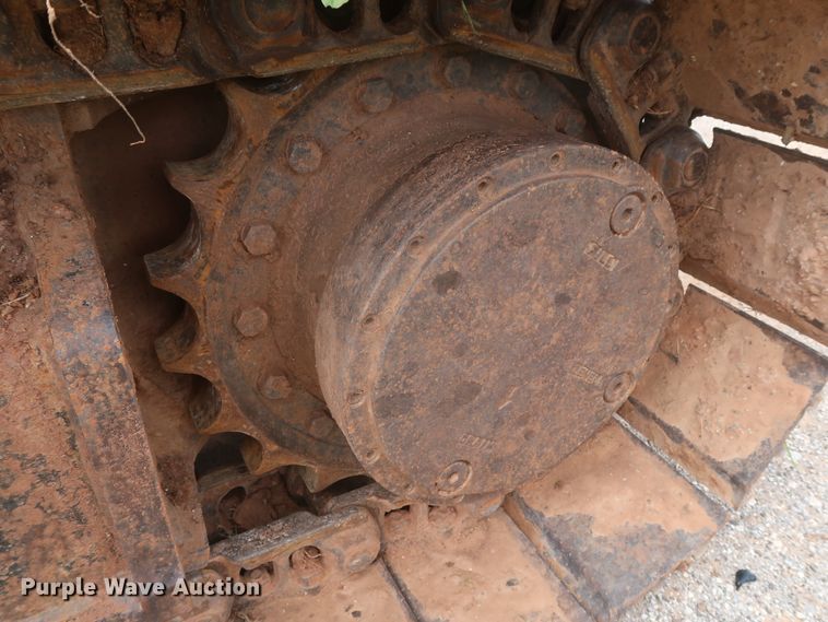 image for item HJ9330 2005 John Deere 160C LC  excavator