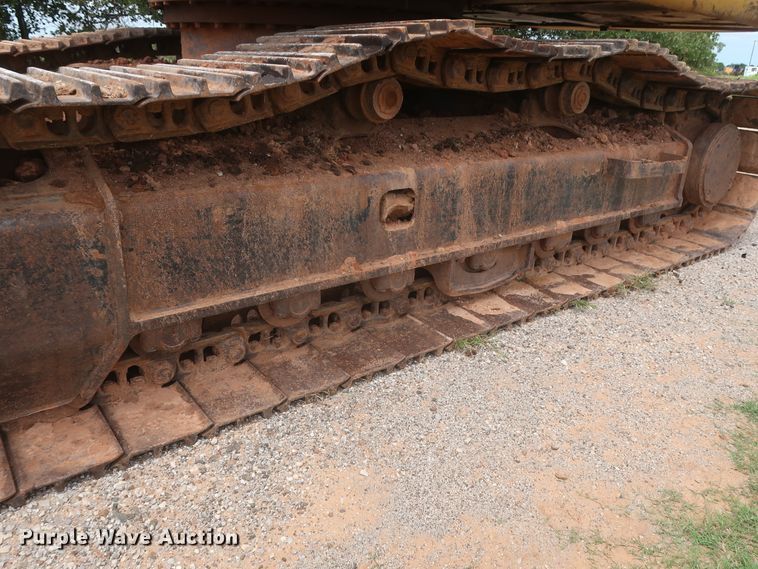 image for item HJ9330 2005 John Deere 160C LC  excavator