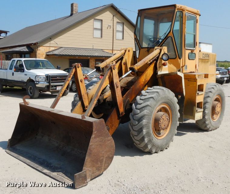 image for item HJ9544 Clark 35GMC  wheel loader