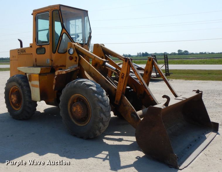 image for item HJ9544 Clark 35GMC  wheel loader