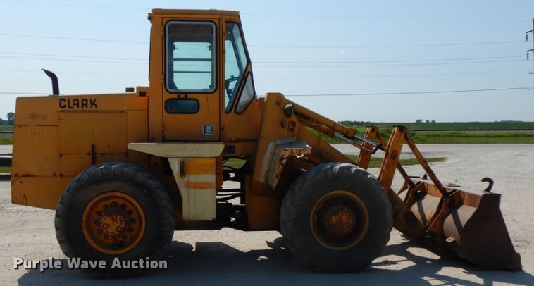 image for item HJ9544 Clark 35GMC  wheel loader