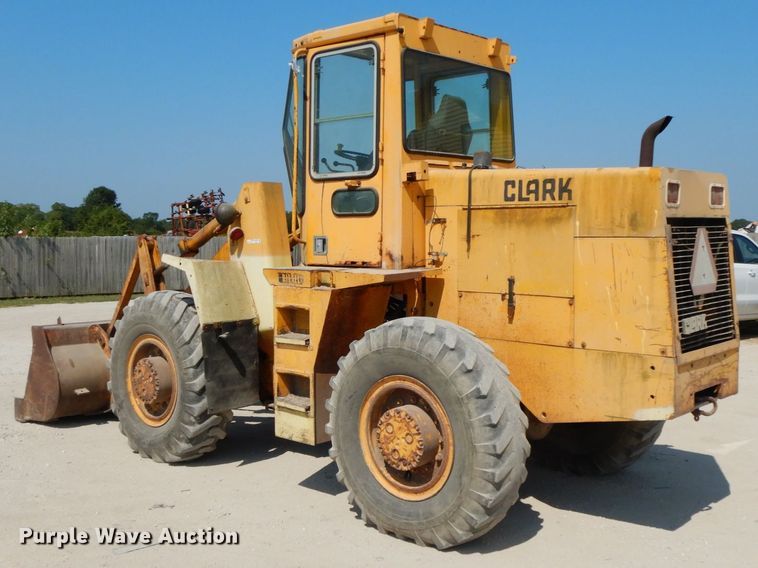 image for item HJ9544 Clark 35GMC  wheel loader
