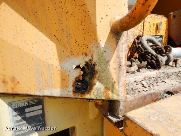 image for item HJ9544 Clark 35GMC  wheel loader