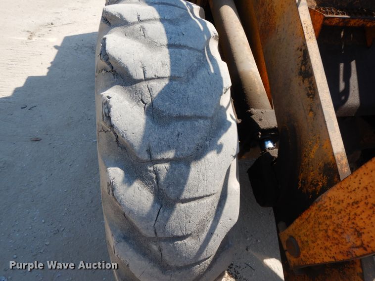 image for item HJ9544 Clark 35GMC  wheel loader