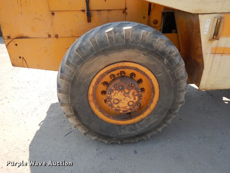 image for item HJ9544 Clark 35GMC  wheel loader