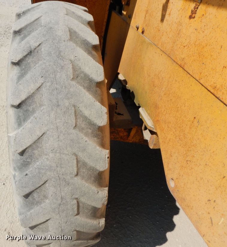 image for item HJ9544 Clark 35GMC  wheel loader