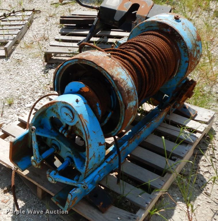 image for item HJ9555 Ramsey winch