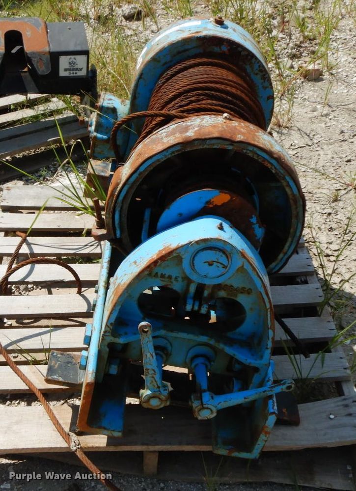 image for item HJ9555 Ramsey winch