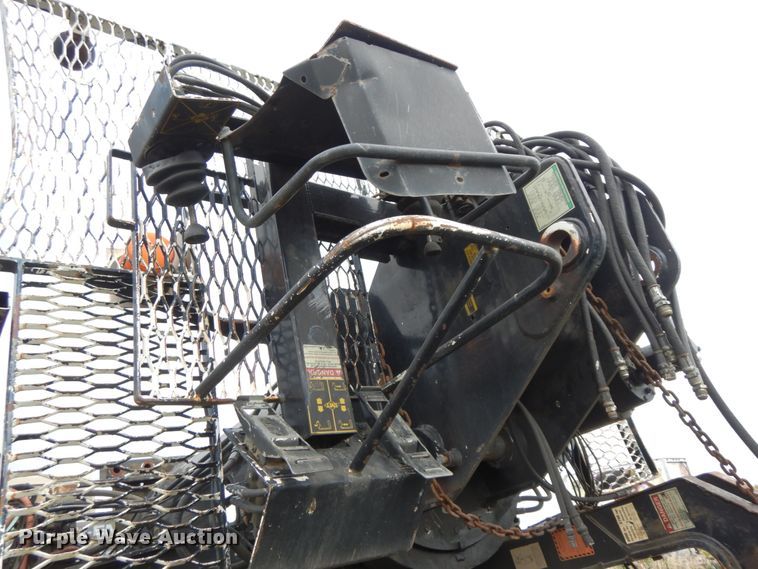 image for item HJ9582 2003 IMT 1600 Series 2 crane
