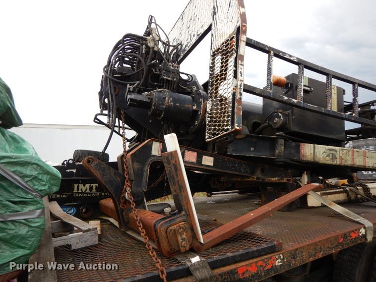 image for item HJ9582 2003 IMT 1600 Series 2 crane