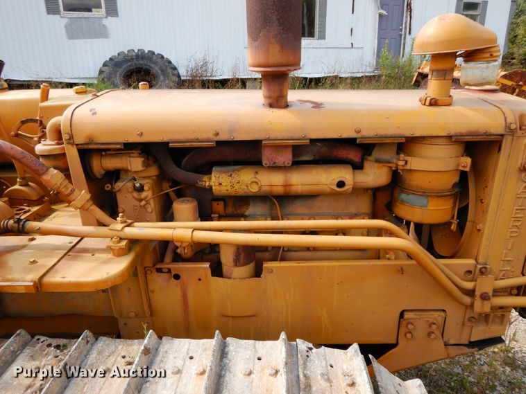 image for item HJ9591 Caterpillar D4  crawler tractor