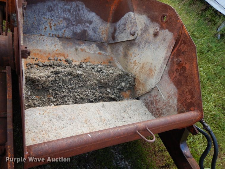 image for item HJ9591 Caterpillar D4  crawler tractor