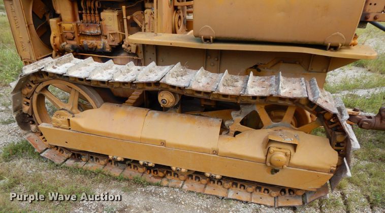 image for item HJ9591 Caterpillar D4  crawler tractor