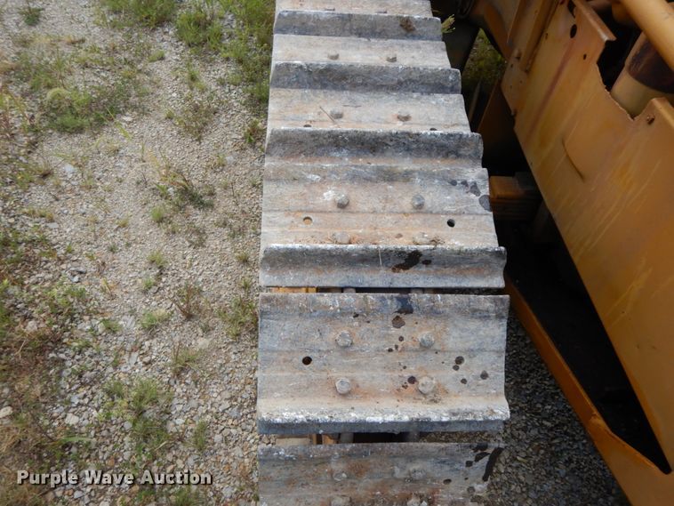 image for item HJ9591 Caterpillar D4  crawler tractor