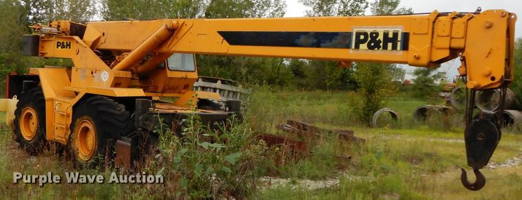 image for item HJ9592 P & H   crane