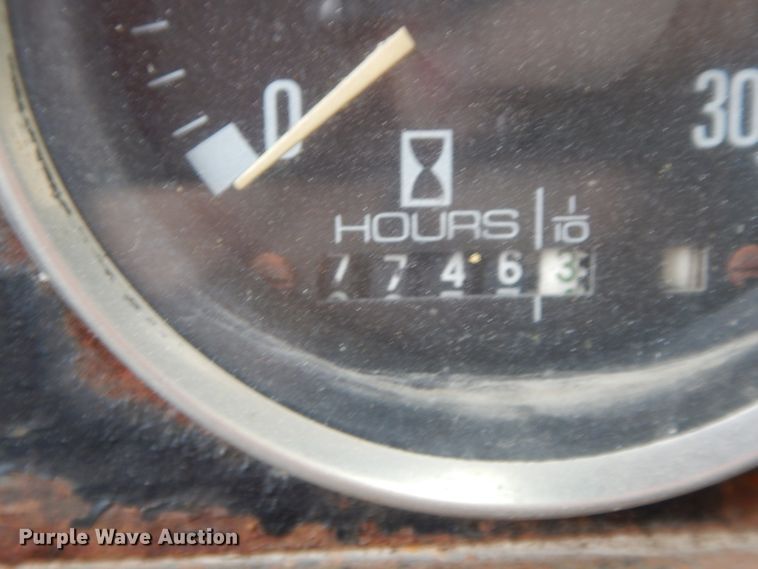 image for item HJ9592 P & H   crane