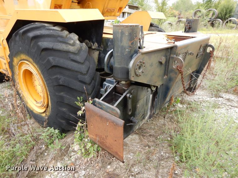 image for item HJ9592 P & H   crane