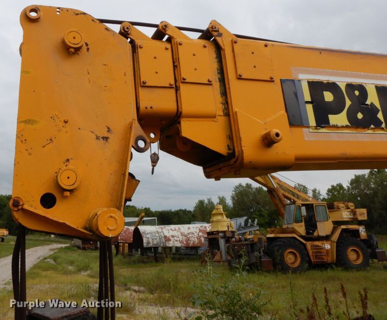 image for item HJ9592 P & H   crane