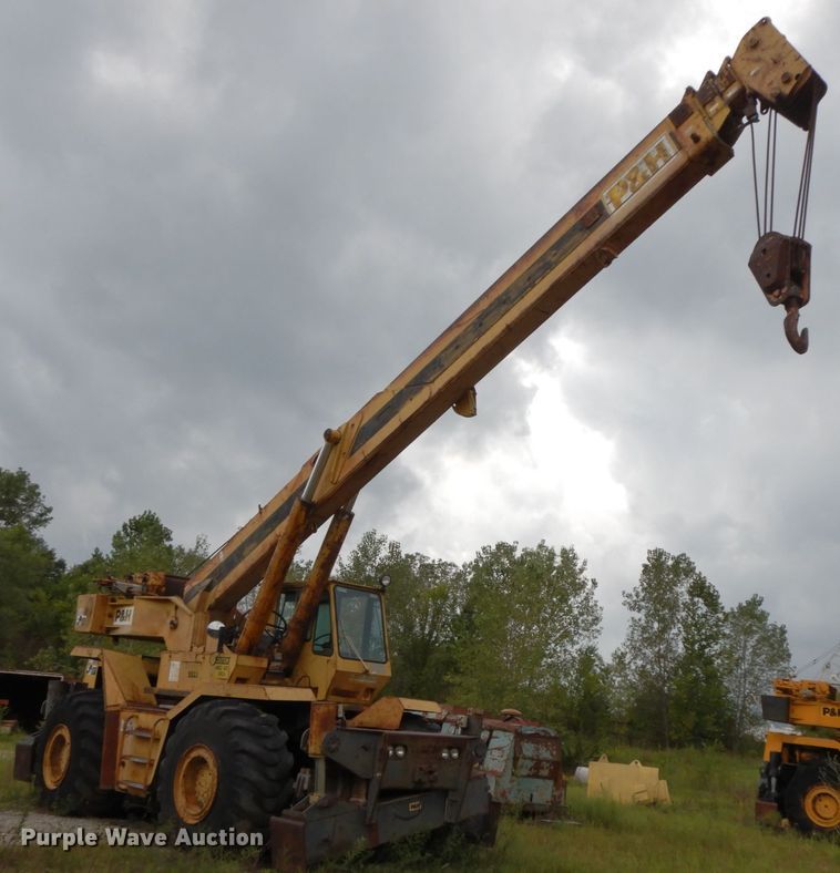 image for item HJ9593 P & H  W350A crane