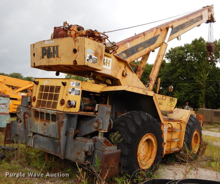 image for item HJ9593 P & H  W350A crane