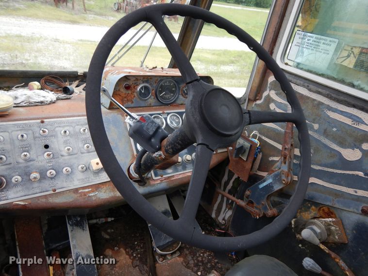 image for item HJ9593 P & H  W350A crane