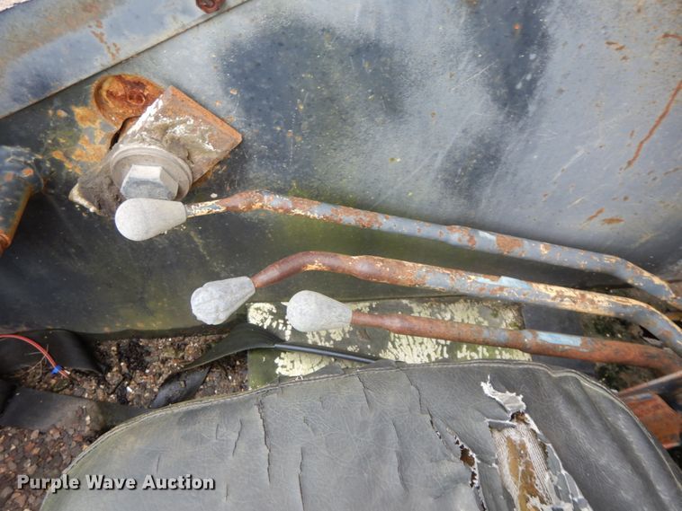 image for item HJ9593 P & H  W350A crane