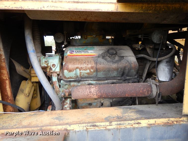 image for item HJ9593 P & H  W350A crane