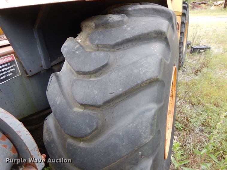 image for item HJ9593 P & H  W350A crane