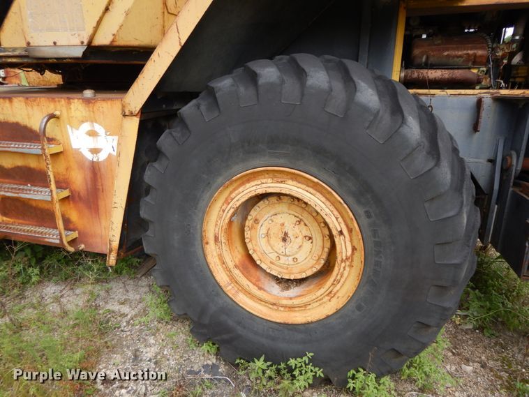 image for item HJ9593 P & H  W350A crane