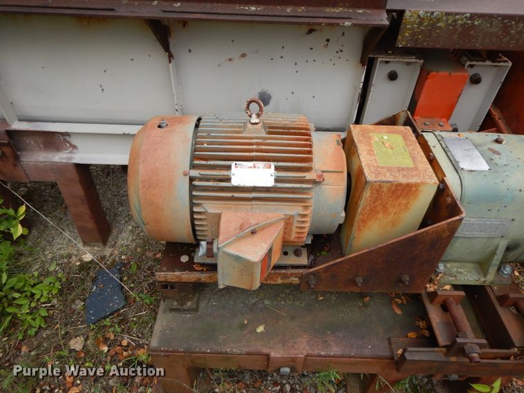 image for item HJ9594 Feeco 2212  pug mill