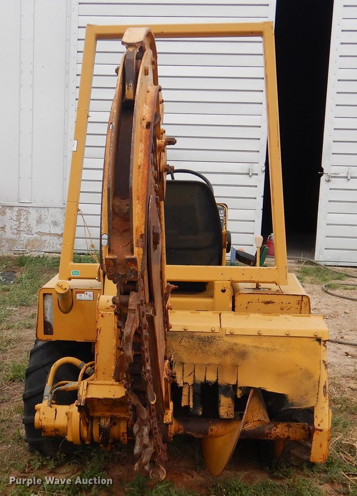 image for item HO9908 Vermeer V3550  trencher